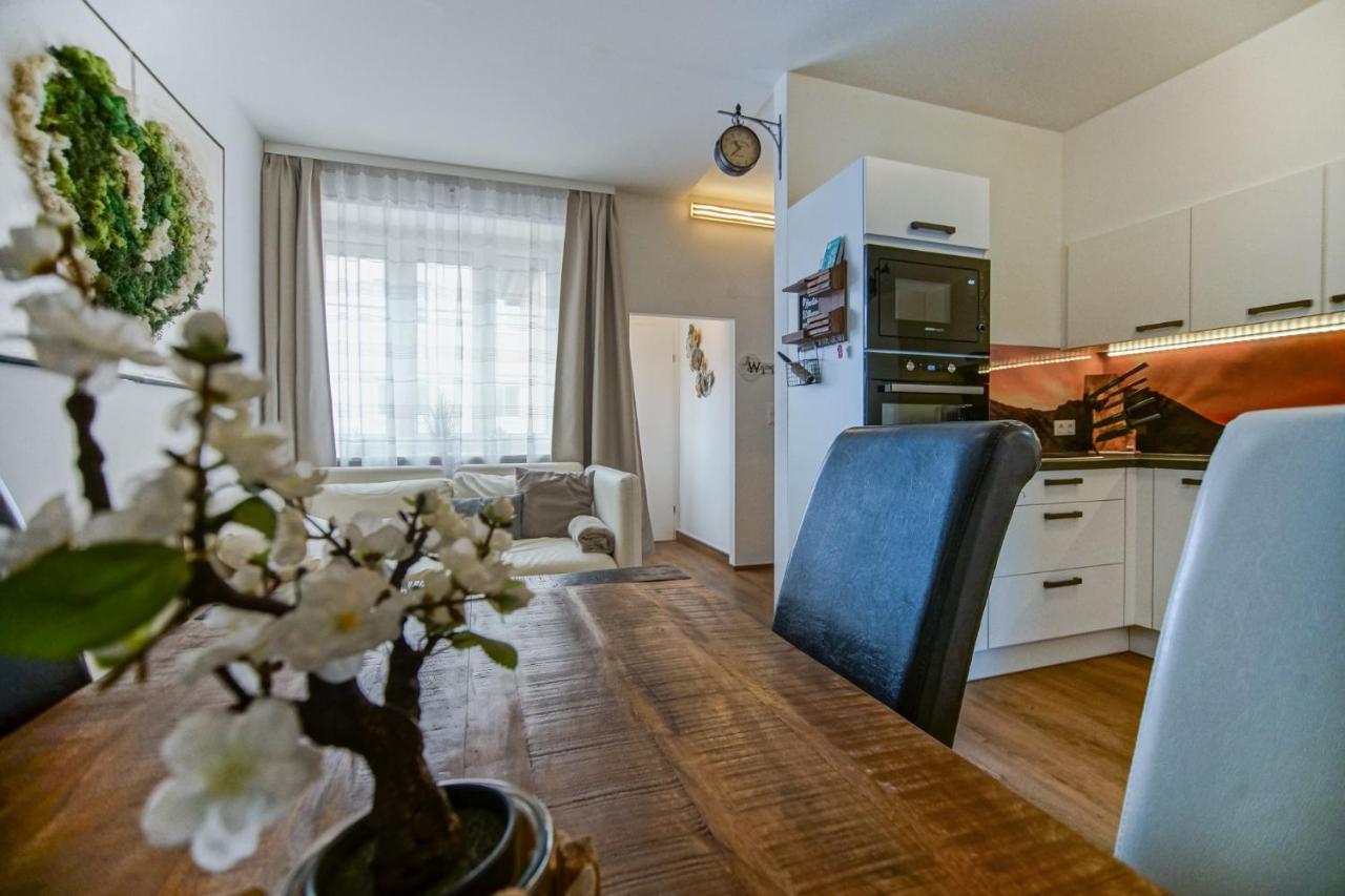 Auszeit Steiraland 8 Mit Ueberdachten Balkon Und Parkplatz Leoben  Exterior foto