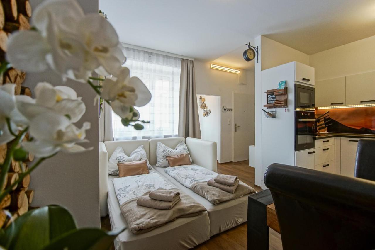 Auszeit Steiraland 8 Mit Ueberdachten Balkon Und Parkplatz Leoben  Exterior foto