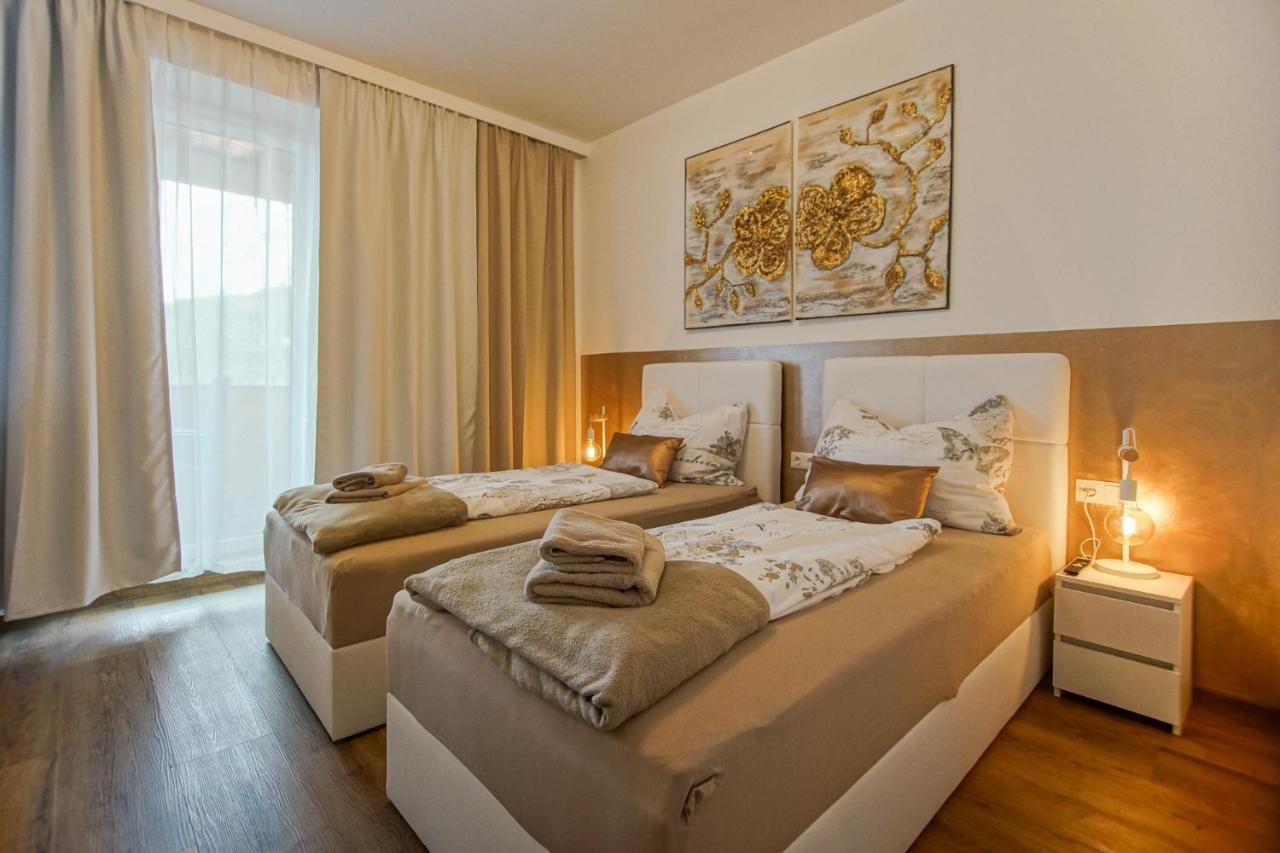 Auszeit Steiraland 8 Mit Ueberdachten Balkon Und Parkplatz Leoben  Exterior foto