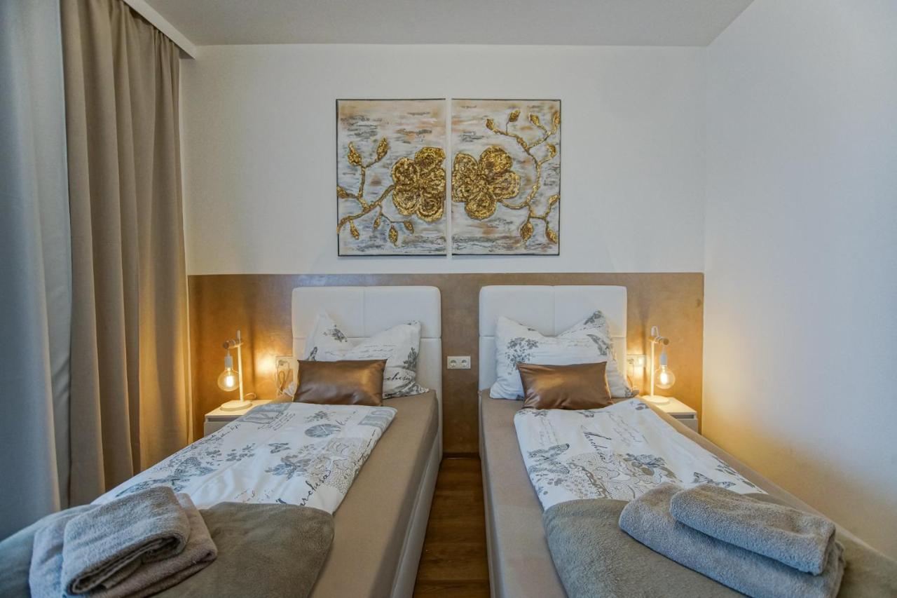 Auszeit Steiraland 8 Mit Ueberdachten Balkon Und Parkplatz Leoben  Exterior foto